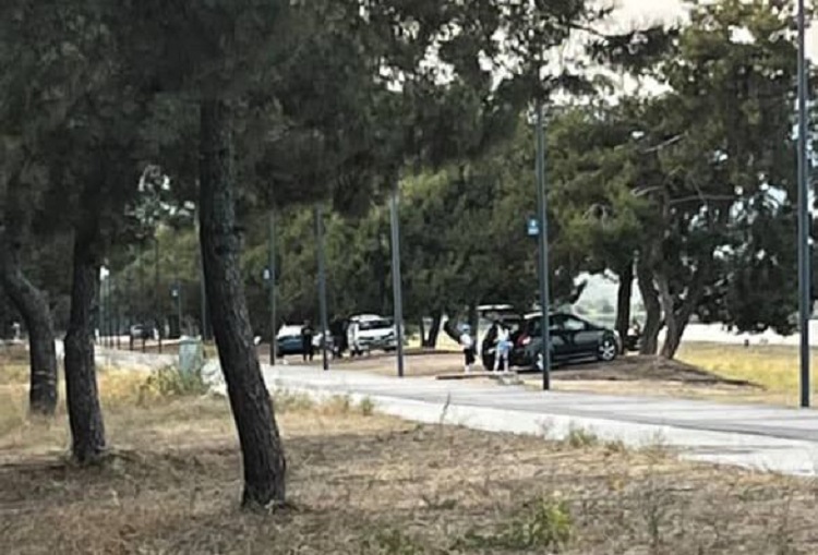 Bursa'nın Orhangazi ilçesinde İznik Gölü kenarı özellikle haftasonları binlerce ziyaretçiyi