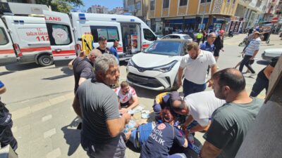 Bursa'nın Orhangazi ilçesinde meydana gelen trafik kazasında kaldırıma park etmek