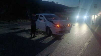 Bursa'da Orhangazi - Gemlik yolu üzerinde meydana gelen trafik kazasında,
