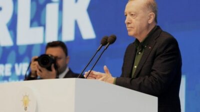 Cumhurbaşkanı Erdoğan, "AK Parti 32. İstişare ve Değerlendirme Toplantısı"nda konuştu.
