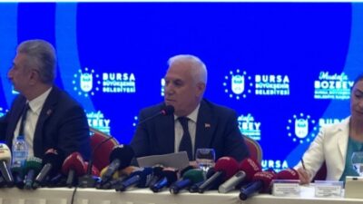 Bursa Büyükşehir Belediye Başkanı Mustafa Bozbey, gerçekleştirdiği basın toplantısında gündeme