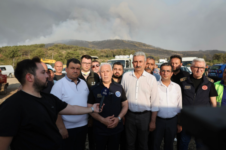 Bursa Büyükşehir Belediye Başkanı Mustafa Bozbey, Harmancık ilçesinde 4 ayrı