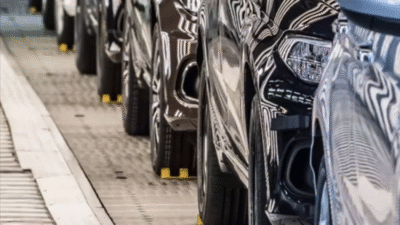 20 yaşını doldurmuş araca sahip vatandaşlara ÖTV'siz yerli sıfır araç