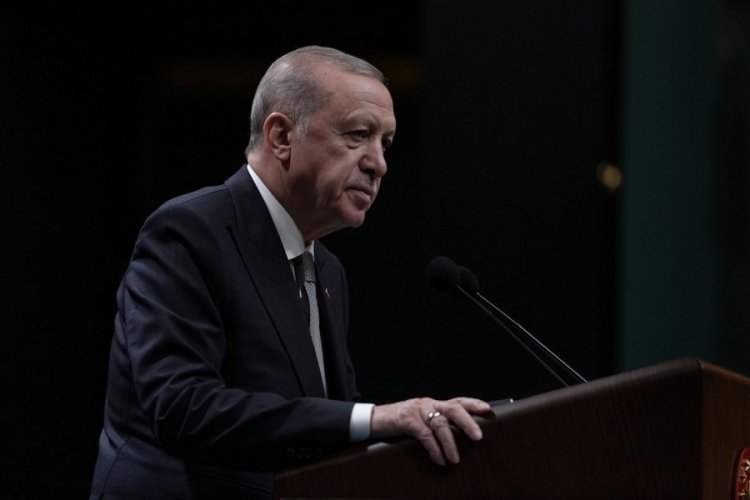 Cumhurbaşkanı Recep Tayyip Erdoğan, memurların doğum izni düzenlemesinin bu akşam