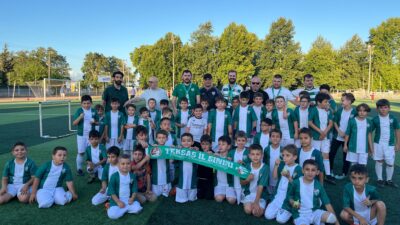 Orhangazi Bursasporlular Derneği, Göl Spor Tesisleri'nde eğitimlerini sürdüren Orhangazi Bursaspor