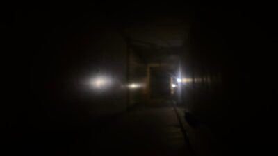 Bursa'nın Orhangazi ilçesinde yayaların ana yol üzerinden karşıya geçmek için