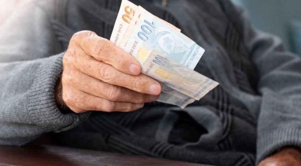 Emekli maaşlarına haciz uygulanamayacağı yönündeki uygulama değişti. Yargıtay'ın yeni içtihat