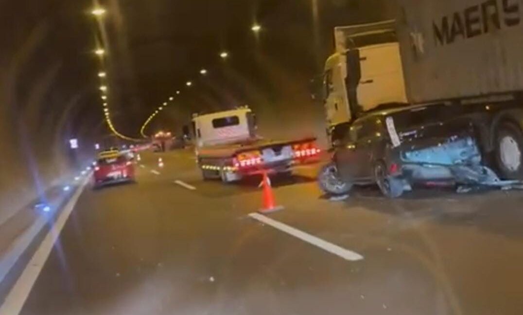 Bursa'da, Gebze - Orhangazi - İzmir otoyolu Orhangazi tüneli içinde