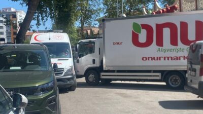 Bursa'nın Orhangazi ilçesinde günün neredeyse her saati düzensiz parklanmanın yaşandığı