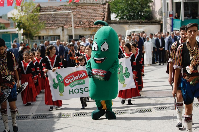 Bursa’nın Orhangazi ilçesinde sekiz yıldır yapılan geleneksel turşu festivalinin dokuzuncusu