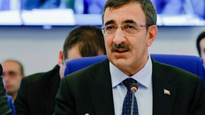 Cumhurbaşkanı Yardımcısı Cevdet Yılmaz, 2026 - 2028 yıllarını kapsayan Orta