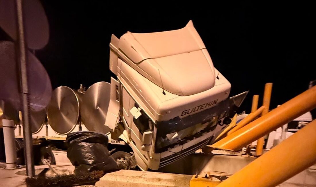 Bursa'da, Gebze - Orhangazi - İzmir otoyolu Orhangazi yakınlarında meydana