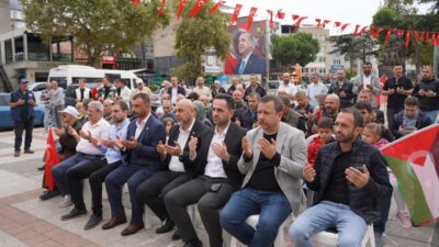 Bursa'nın Orhangazi ilçesinde, Gazze'ye insani yardım ulaştırmayı hedefleyen Ulusal Smud