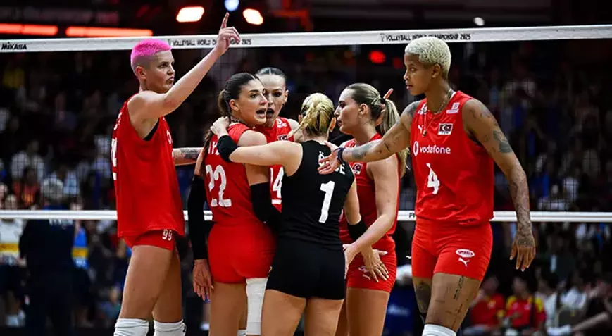 2025 Dünya Kadınlar Voleybol Şampiyonası final maçında Filenin Sultanları İtalya