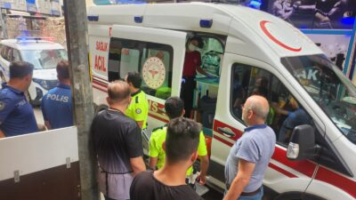 Bursa'nın Orhangazi ilçesinde meydana gelen trafik kazasında, elektrikli bisikletin çarptığı
