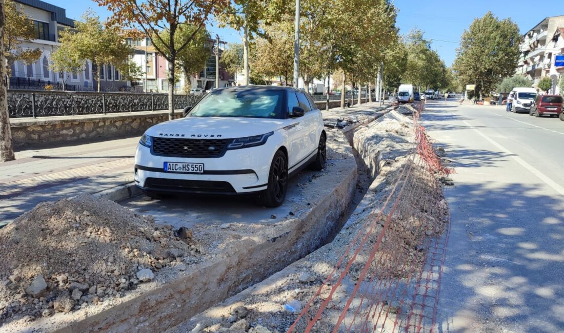 Gemlik'te devam eden altyapı çalışmaları sırasında,  ilginç bir olay yaşandı.