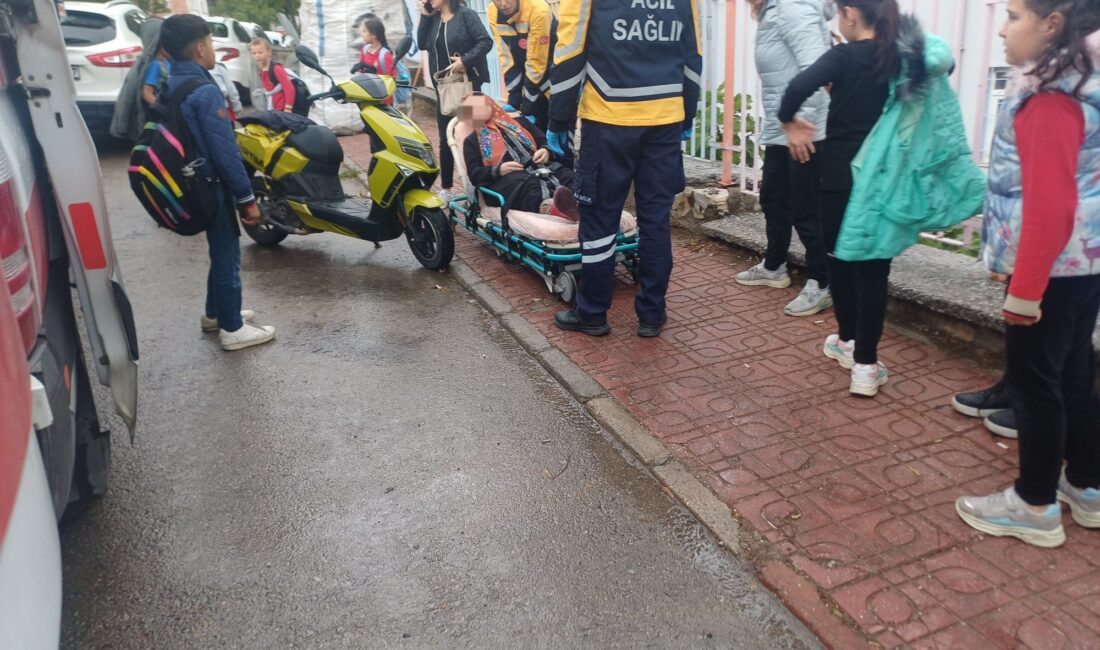 Bursa'nın Orhangazi ilçesinde yağış nedeniyle kayganlaşan yolda kullandığı motosikletin hakimiyetini