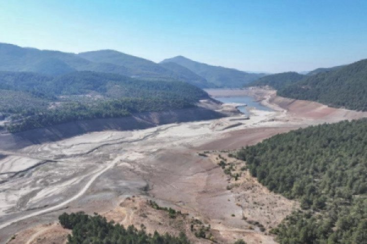 Bursa'da barajlar alarm veriyor. BUSKİ tarafından paylaşılan verilere göre, Doğancı