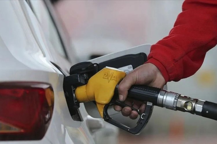 Brent petrol fiyatları ve dövizdeki değişimler sonrası akaryakıt tabelalarında güncellemeye