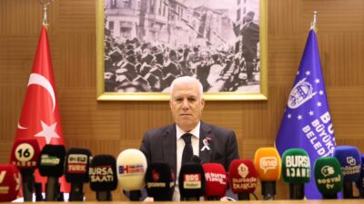 Bursa Büyükşehir Belediye Başkanı Mustafa Bozbey, suyun hiçbir zaman siyaset