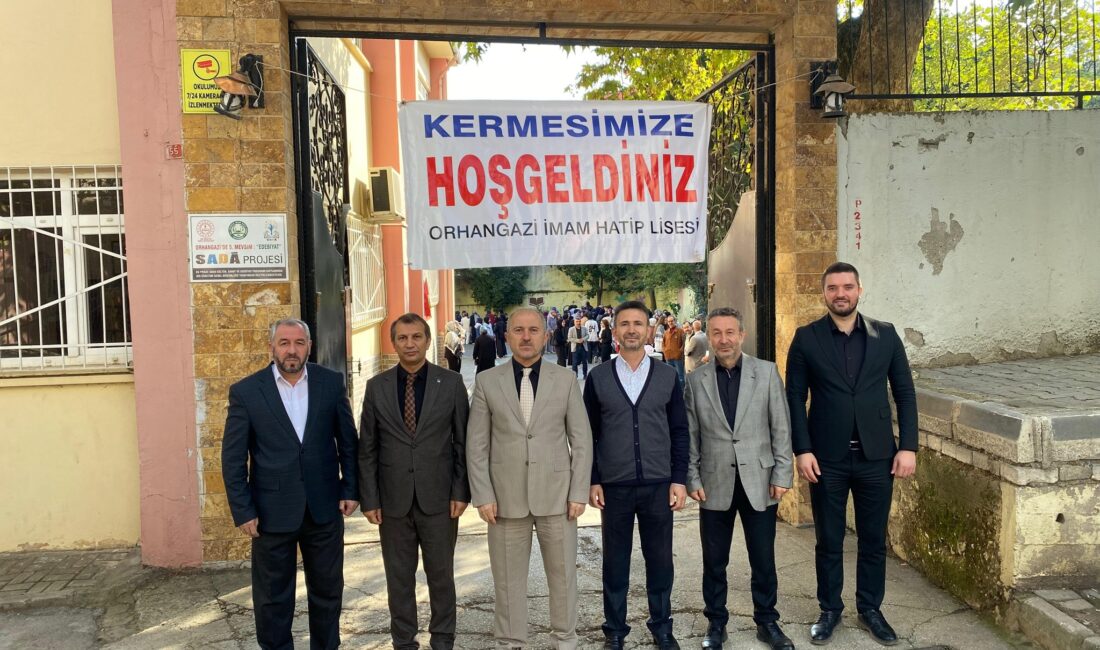 Orhangazi Kaymakamı Zafer Karamehmetoğlu, Orhangazi İmam Hatip Lisesi öğrencileri tarafından