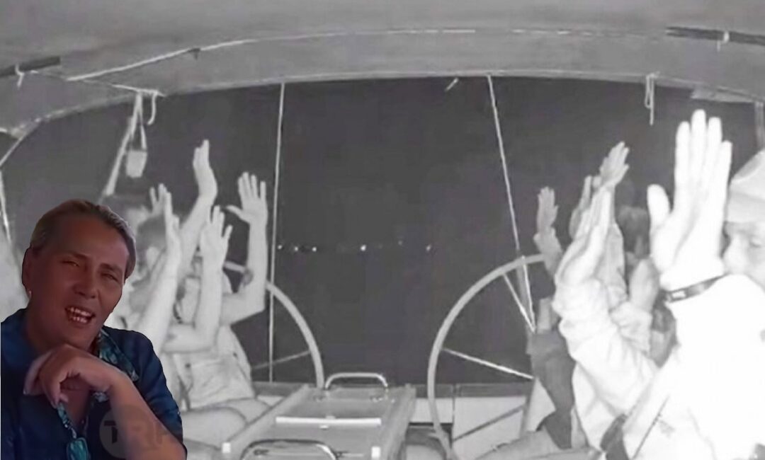 Uluslararası sularda seyir halinde olan "Sumud Filosu"na ait en az