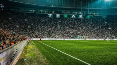 Bursaspor, PFDK'nın '1 resmi müsabakayı kendi sahasında seyircisiz oynama cezası'