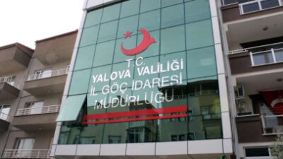 Yalova İl Göç İdaresi Müdürlüğü'ne yönelik, "rüşvet," "resmi belgede sahtecilik"