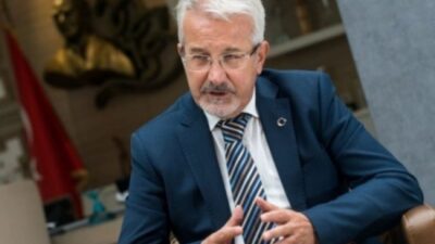 Bursa'da bir önceki dönem Nilüfer ilçesi Belediye Başkanı olan Turgay