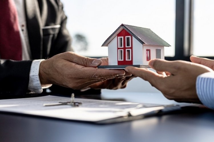 Gayrimenkul Değerleme Uzmanı Doç. Dr. Güler Yalçın, konut ve arsa