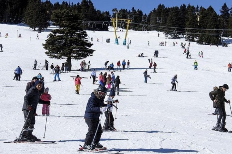GÜMTOB Başkanı Buğra Artıç, küresel ısınmanın etkisiyle kış sezonlarının kısaldığını