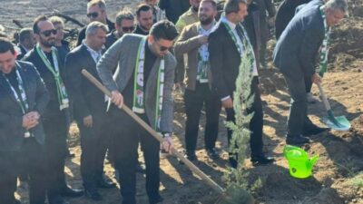 Bursaspor Kulübü Başkanı Enes Çelik, Teknik Direktör Tahsin Tam ve