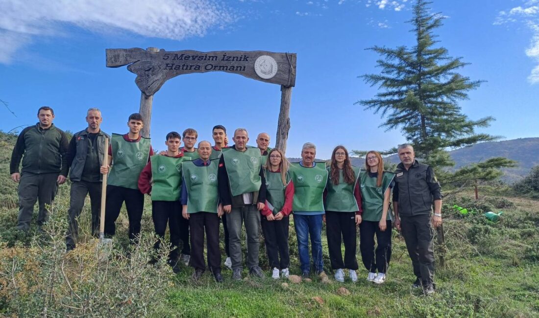 Bursa Orman Bölge Müdürlüğü koordinasyonunda, 24 Kasım Öğretmenler Günü nedeniyle 