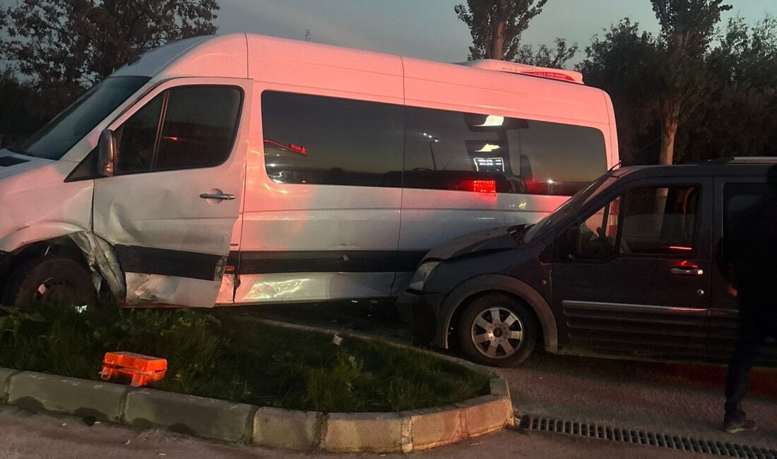 Bursa'da, Orhangazi - İznik yolu üzerinde meydana gelen trafik kazasında