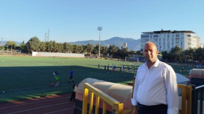 İYİ Parti Orhangazi İlçe Başkanı Bülent Bakış, Orhangazi Stadyumu’nun yıkılarak