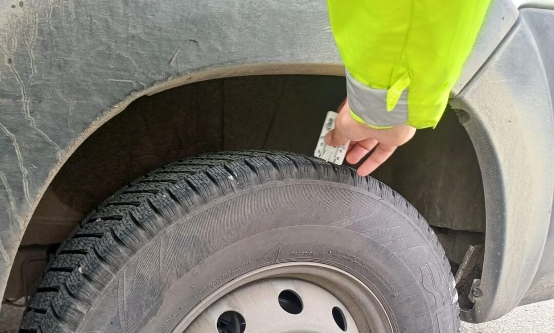Soğuk hava koşulları kapıdayken, milyonlarca sürücüyü yakından ilgilendiren zorunlu kış