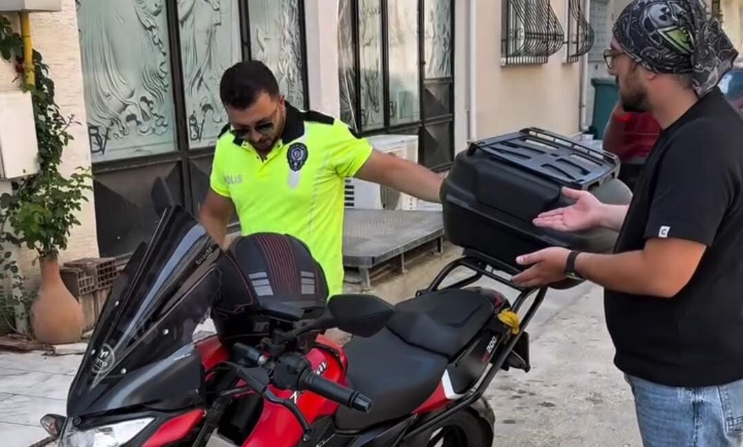 Bursa Emniyet Müdürlüğü ekipleri, sosyal medyada Emniyet Teşkilatı'na ait resmi