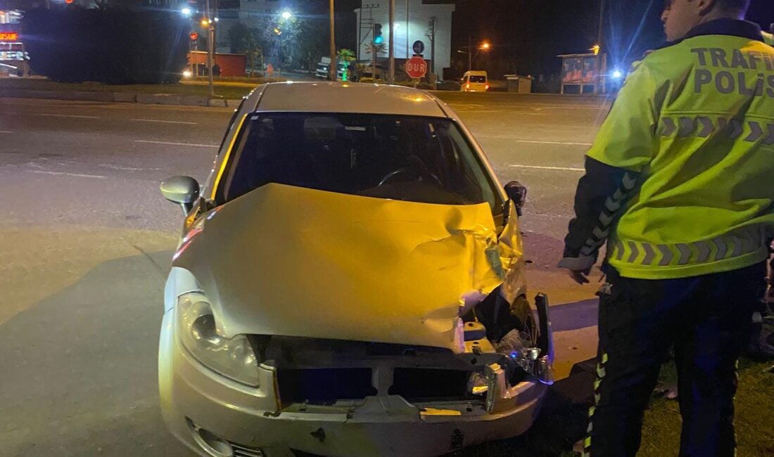 Bursa'nın Orhangazi ilçesinde gece saatlerinde meydana gelen trafik kazasında, kırmızıda