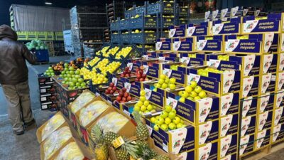 Bursa halinde son günlerde sebze ve meyve fiyatlarında dikkat çeken