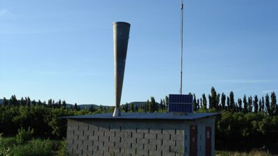 Türkiye'nin birçok bölgesinde tarımsal alanlarda dolu yağışını engellemek amacıyla kullanılan