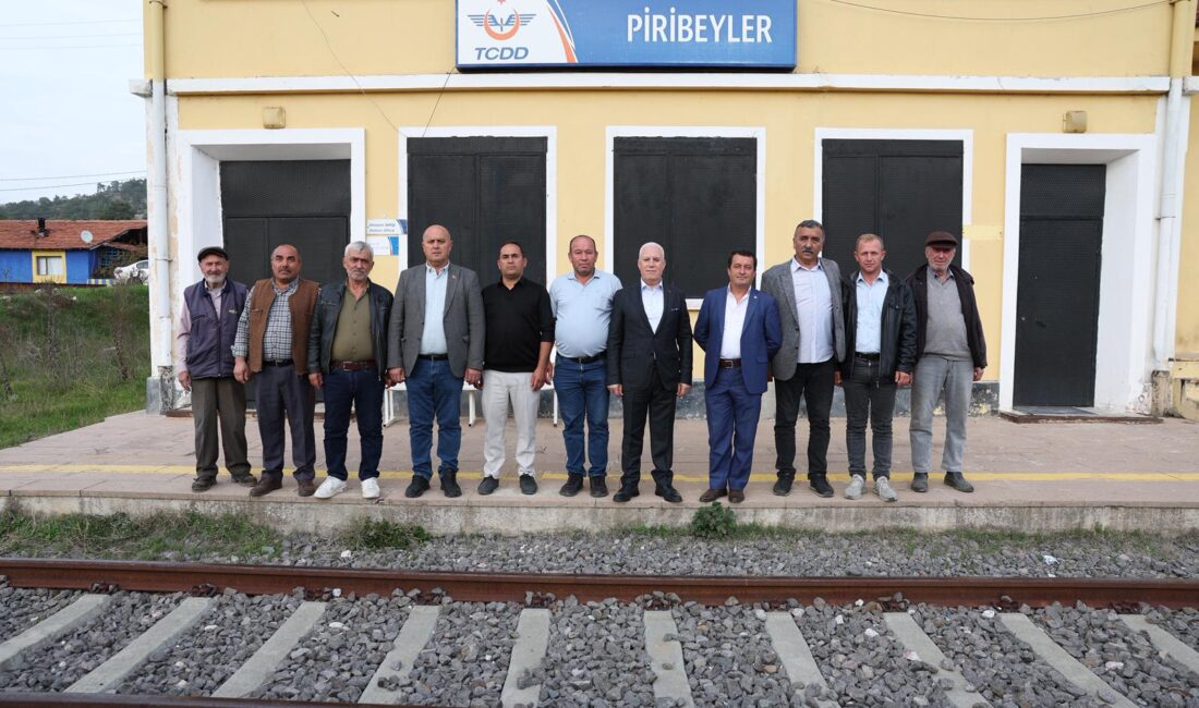 Büyükorhan’daki 90 yıllık Piribeyler Tren İstasyonu’nu ziyaret ederek, bölgenin turizm