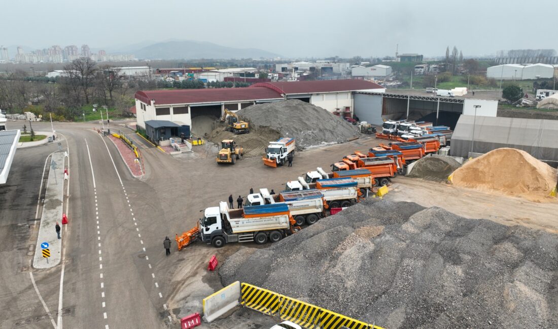 Bursa Büyükşehir Belediyesi, kentte etkili olması beklenen soğuk ve kar