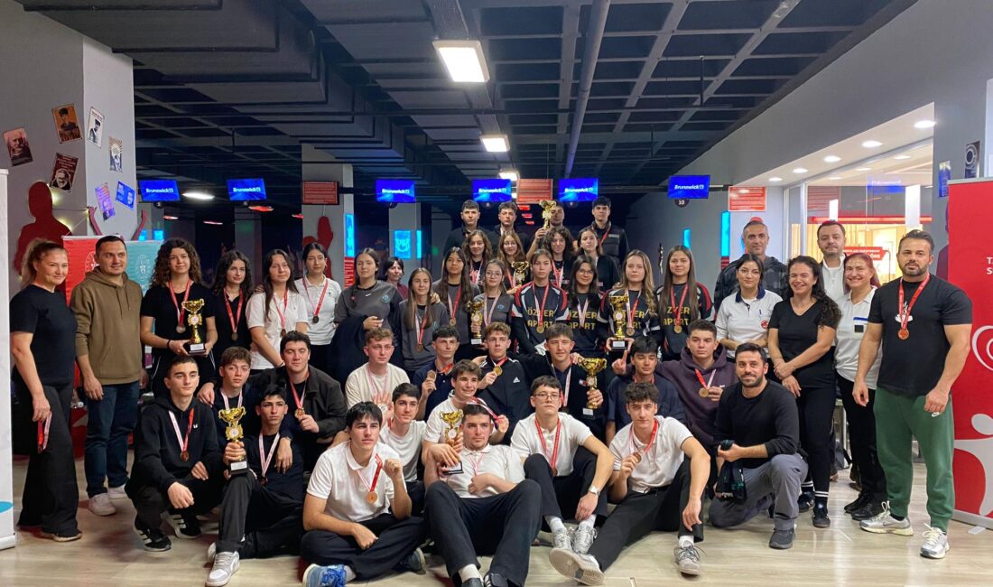 Orhangazi Çok Programlı Anadolu Lisesi (ÇPAL) öğrencileri, Bursa’da düzenlenen okullar