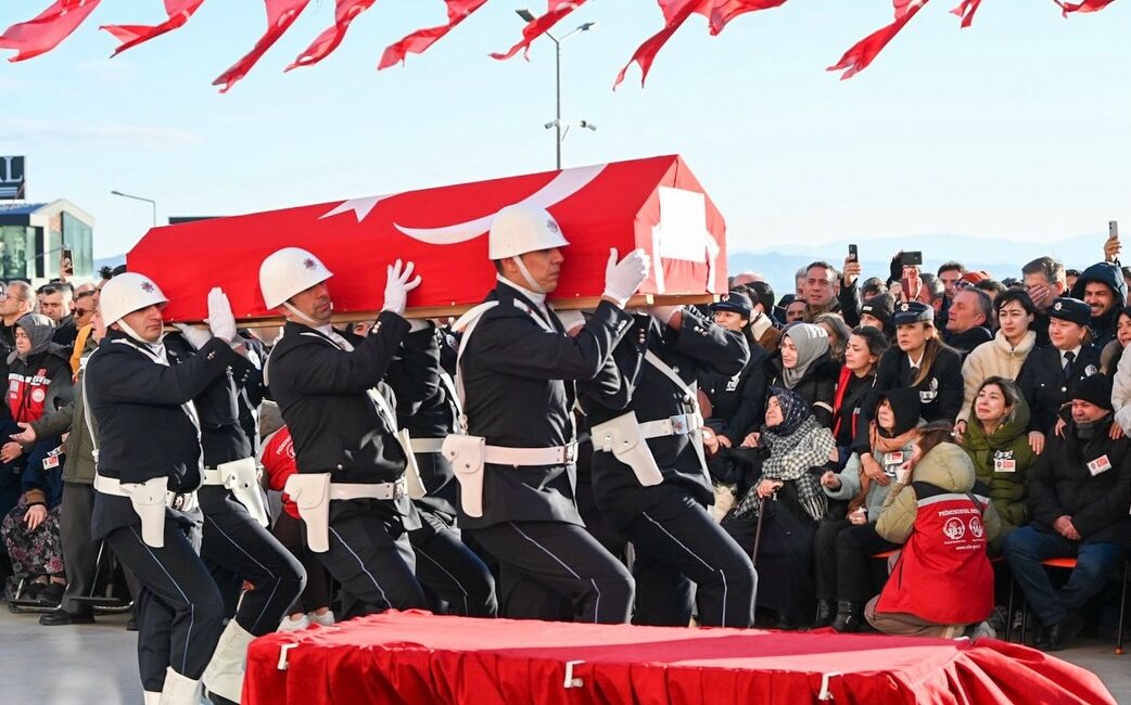 Yalova’da terör örgütü DEAŞ’a yönelik düzenlenen operasyonda şehit düşen üç