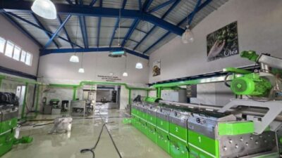 Bursa'nın Orhangaz ilçesinde İznik Gölü'ne yakınlığı nedeniyle bir çok tartışmalara