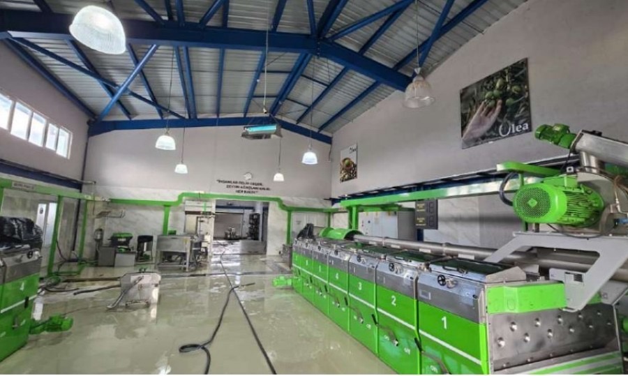 Bursa'nın Orhangaz ilçesinde İznik Gölü'ne yakınlığı nedeniyle bir çok tartışmalara