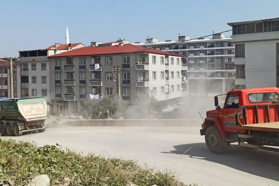 Bursa'nın Orhangazi ilçesinde yüklü bir şekilde  kale yolundan gelerek Hürriyet