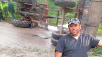 Bursa'nın Gemlik ilçesinde meydana gelen olayda, Belediye'ye ait bir traktör