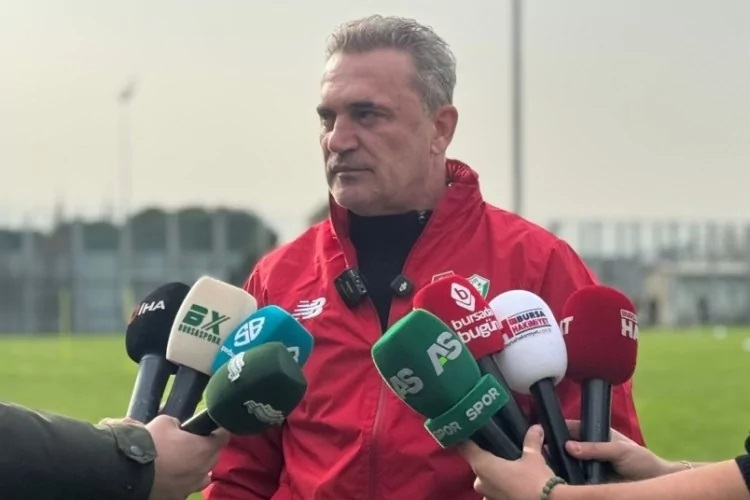 Bursaspor Teknik Direktörü Tahsin Tam, Türkiye Futbol Federasyonu tarafından başlatılan