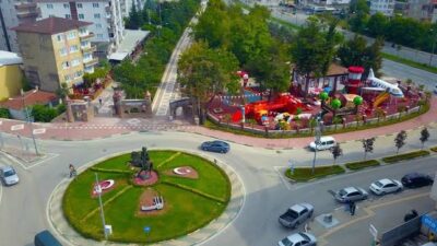 Meteorolojiden yapılan son değerlendirmeye göre, Cumartesi günü parçalı bulutlu bir